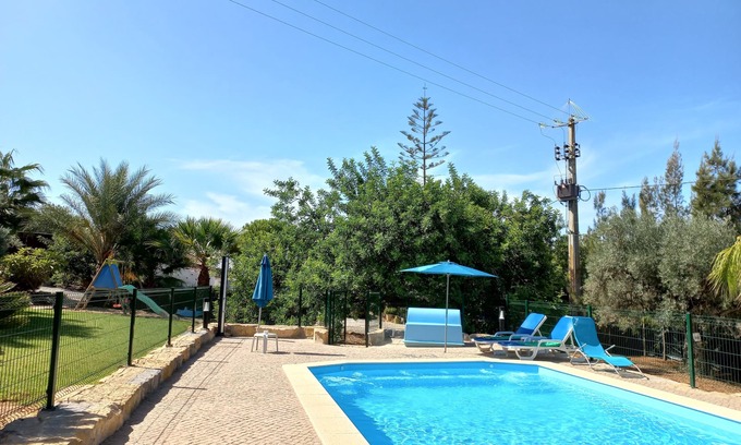 Fonte do Bispo Cottage | Casa Azul - Monte da Caldeirinha