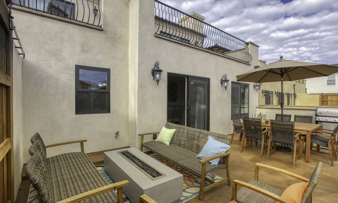 Avila Beach House | Casa Blanca 4Bdrm Beach Home Steps from Beach, Golf & Wine