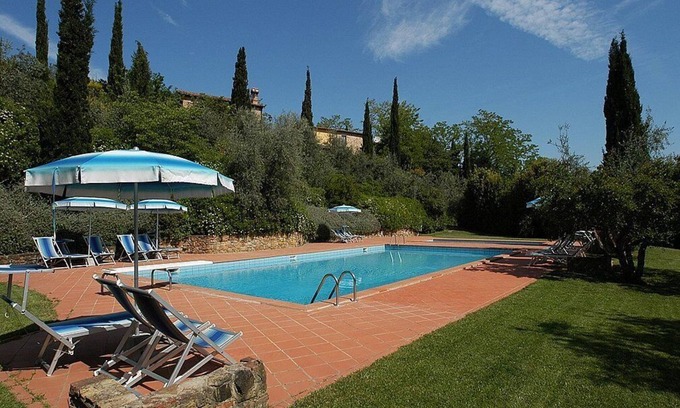 Montaione House | Casa Bonaventura C: A characteristic and welcoming apartment in the characteristic style of the Tuscan countryside, with Free WI-FI.