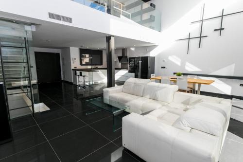Jaen House | Casa Bulevar, moderna y exclusiva