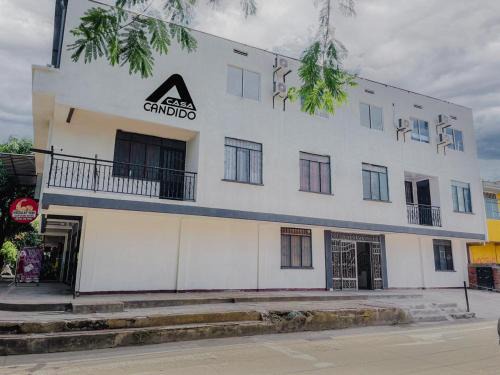 Neiva House | Casa Cándido