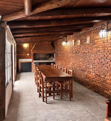 General San Martin House | Casa Céntrica con Quincho