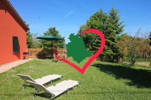 Valfabbrica Apartment | Casa Clorofilla - Umbria, Private Garden