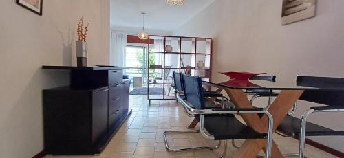 Vila Praia de Ancora Apartment | Casa da Praia - Family and Friends, Surf and Beach