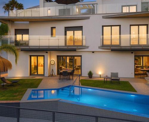 Benajarafe House | Casa de Recreo