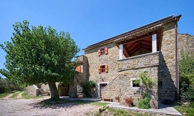 Sveti Bartol House | Casa del Conte - Spacious Autochthonous Villa