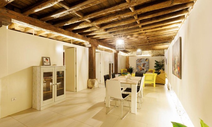 Alcala de Henares Villa | Casa Deluxe Herreros