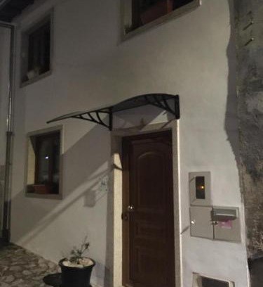 Braganca House | Casa do Castelo II