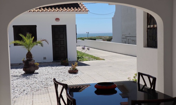 Viana do Castelo House | Casa do Cipreste - In front of the beach