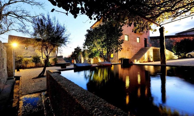 Fafe House | Casa do Hipericão - Villa com 3 suites