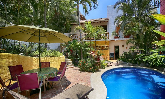Sayulita House | Casa Dos Amigos: Spacious 4BR w/Heated Pool, BBQ, Garden & Near Beach!