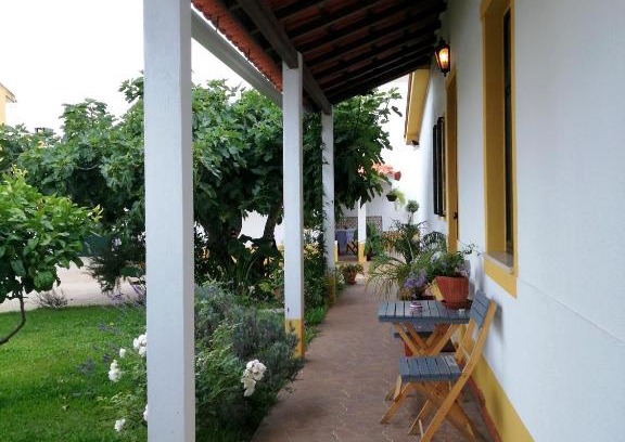 Ilhavo Bed & Breakfast | Casa dos Pingos de Mel