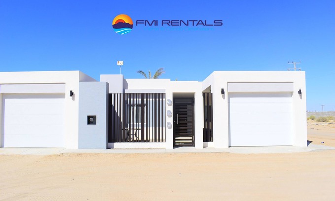 Brisas del Golfo House | Casa Emmett 2 Bed 2 Bath By FMI Rentals