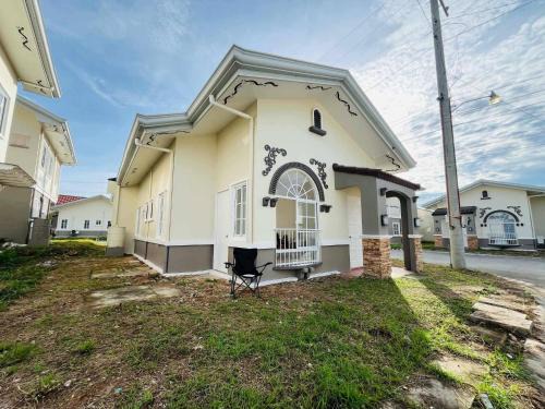 Dauis House | Casa Esperanza 1376