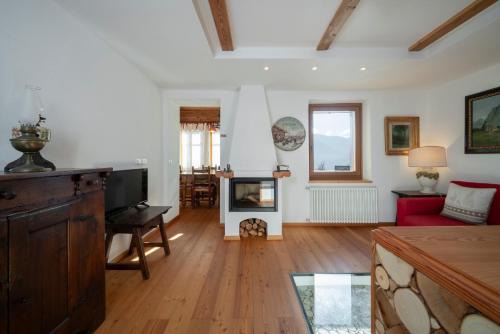 Varena Apartment | Casa Gialla