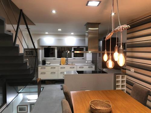 Teis House | Casa Grila
