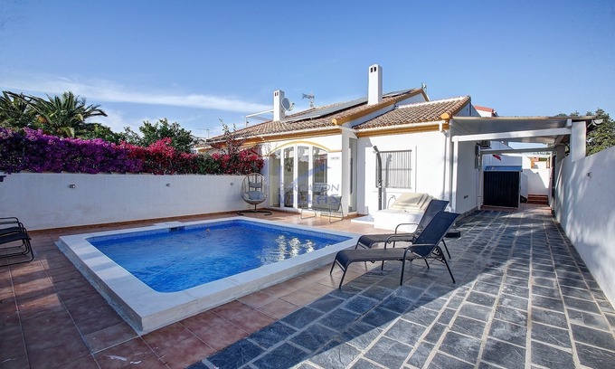 Vergel Villa | Casa Historia, close to the beach with three bedrooms