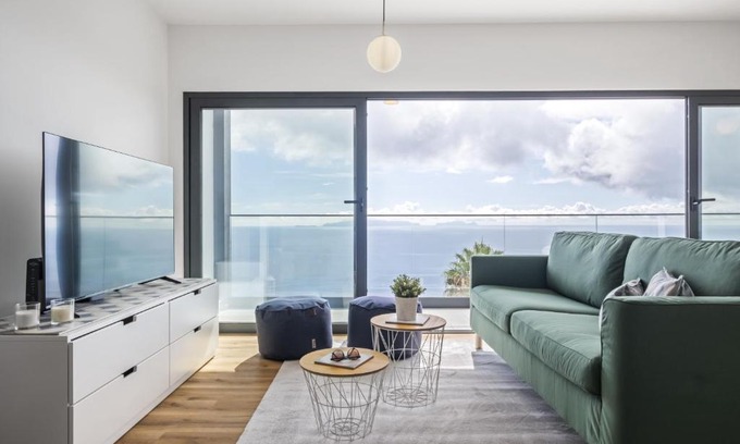 Gaula House | Casa Jose Antonio A by Homie