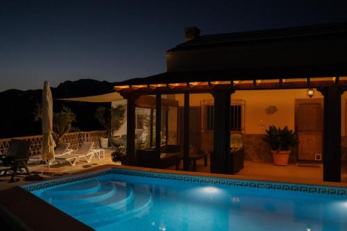 Salobrena Ski Chalet | Casa Julia Costa Tropical
