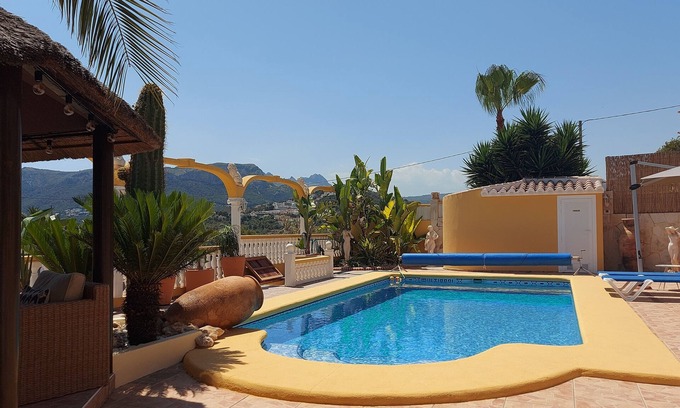 Casas de Torrat House | Casa L'Oasis - quiet house surrounded by a tropical garden