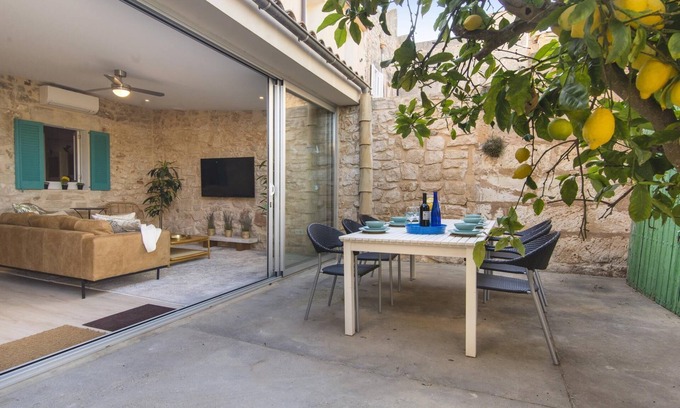 Santanyi Cottage | Casa La Limonera. Townhouse with pool for up to 6 persons in Santanyi