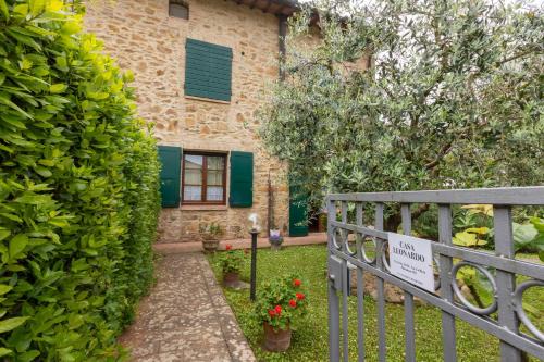 Montaione House | Casa Leonardo, Montaione, Mura