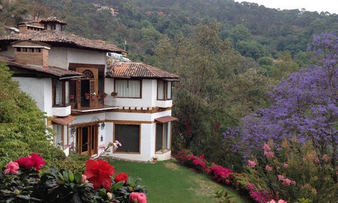 Monte Alto House | Casa los Cuatro Manguitos for 10 guests 5 min away from lake & downtown