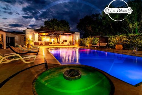 Ricaurte House | Casa Luxury con Piscina Privada y Jacuzzi Bosques de Peñalisa Girardot