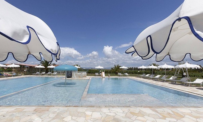 Grosseto House | Casa Marieva F: A characteristic apartment surrounded by the greenery.