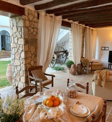 Agon Villa | Casa Medina