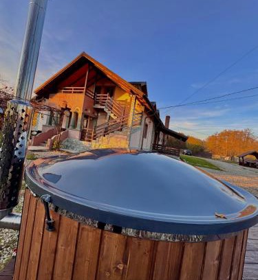 Baia de Fier House | Casa Mis