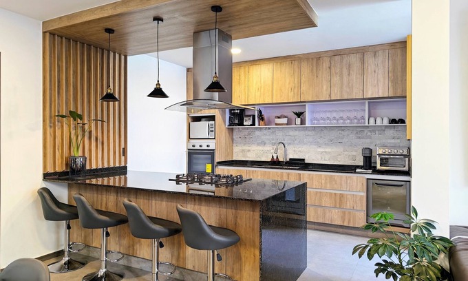 Juriquilla House | Casa Moderna con Recamara en Planta Baja, Juriquilla