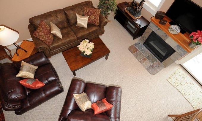 Saddle Ridge House | Casa Moonlight Two - Ski in/Out - Direct to Iron Horse Lift - 2 Bed 2.5 Bath