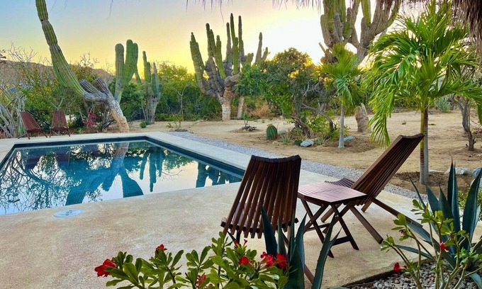 Los Zacatitos House | Casa Moonshine, 3 casitas w/private pool and A.C. short walk to the beach!