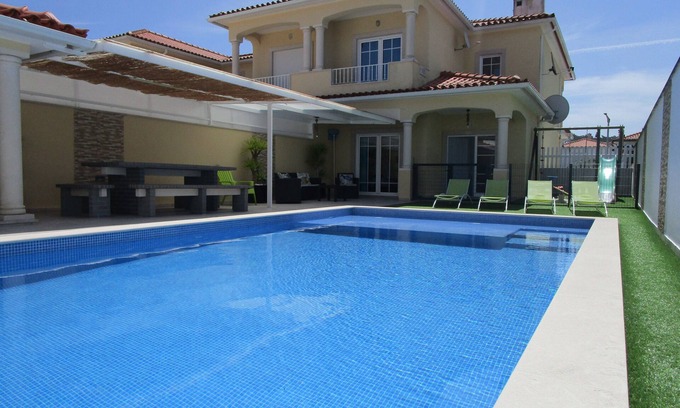 Nazare House | Casa Nazaré *