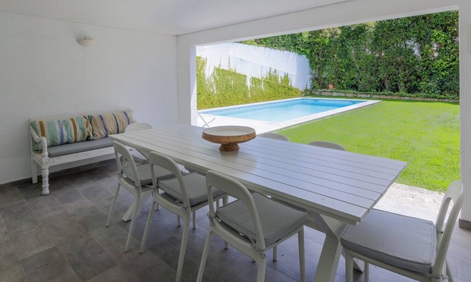 Cascais House | Casa no Centro de Cascais com Piscina e a 10 Minutos a pé das Praias