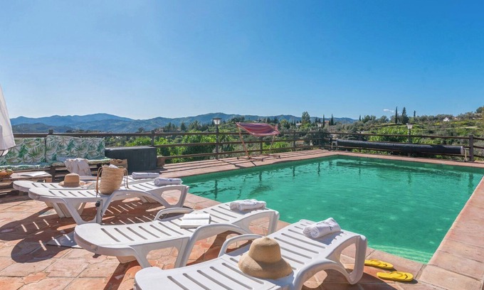 Riogordo Villa | Casa Perdi Riogordo by Ruralidays