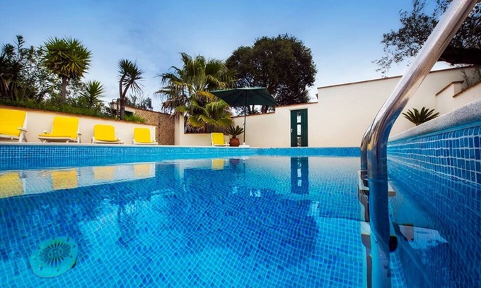 Tornada Other | Casa Periquita on vineyard, pool