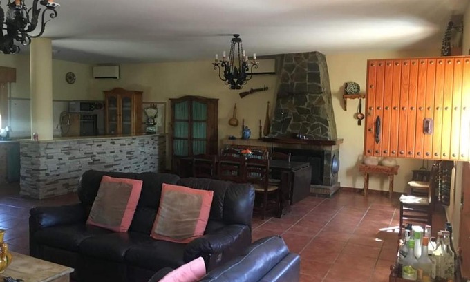 Gador House | casa piscina chimenea en Gador