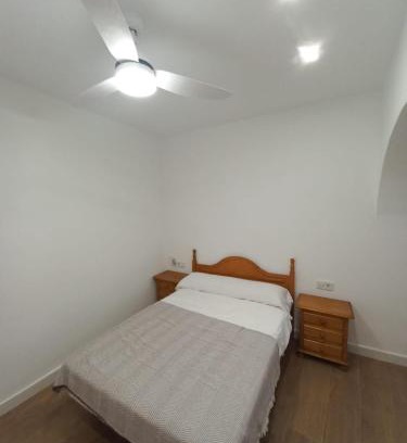 La Trinidad-San Juan y Todos los Santos Apartment | Casa Puerta de Almodovar 2