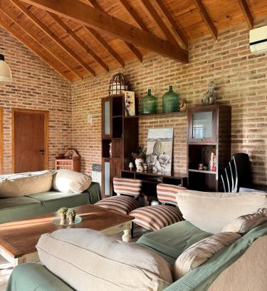 Mercedes House | Casa quinta con parque amplio en Mercedes Buenos Aires