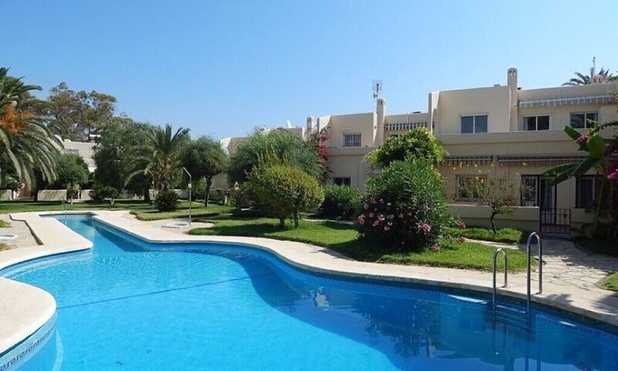 Vista de los Angeles-Rumina Apartment | Casa Rio - Beach front Apartment