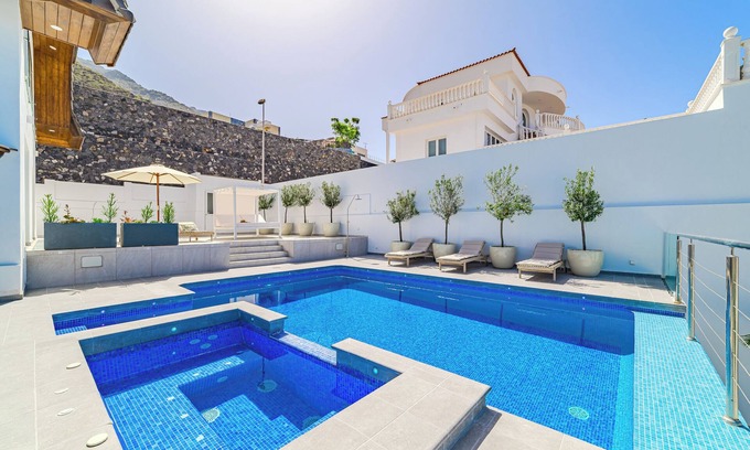 Costa Adeje Villa | Casa Roque del Mar, Heated swimming pool and amazing ocean views