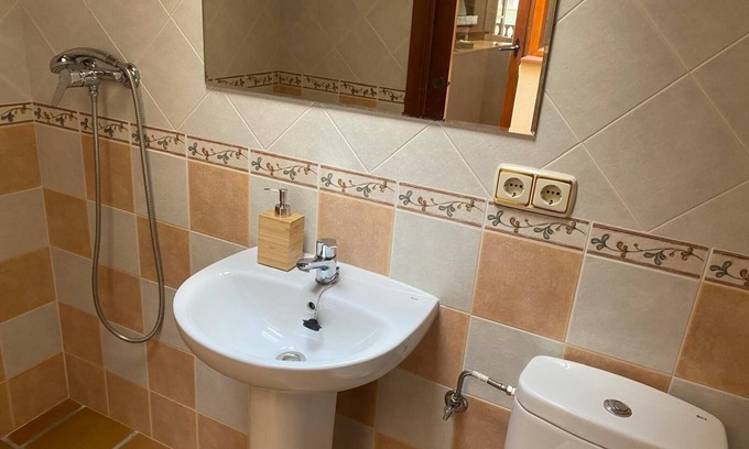 Mirambel Cottage | Casa Rural en el Maestrazgo. Ideal Para Familias y Amigos