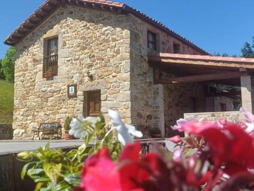 Selaya Ski Chalet | Casa Rural Los Riveros de Jeromo