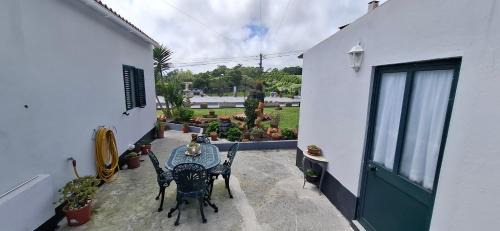 Angra do Heroismo House | Casa Santos