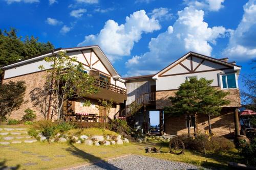 Sokcho House | Casa Seorak Bed and Breakfast
