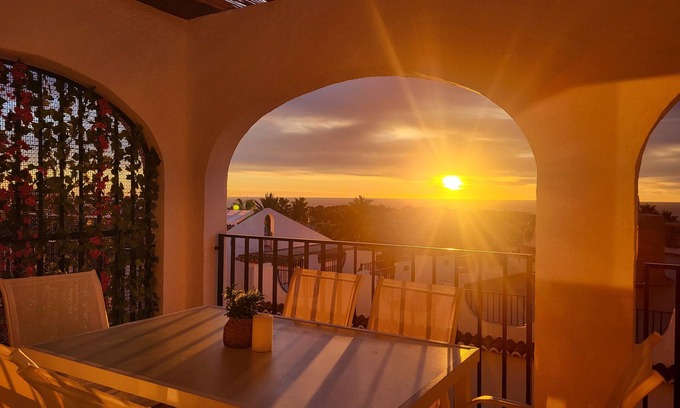 Casas de Torrat Apartment | Casa Sunrise - Rooftop, 5 Swimming Pools and Panoramic Sea view @ Peñon de Ifach