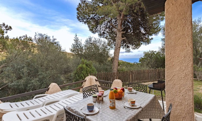 Santa Giulia House | Casa Tarco by Interhome