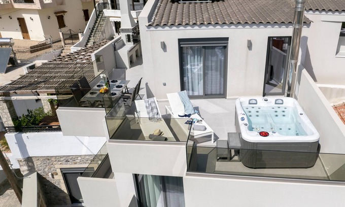 Spilion House | Casa Teo with jacuzzi